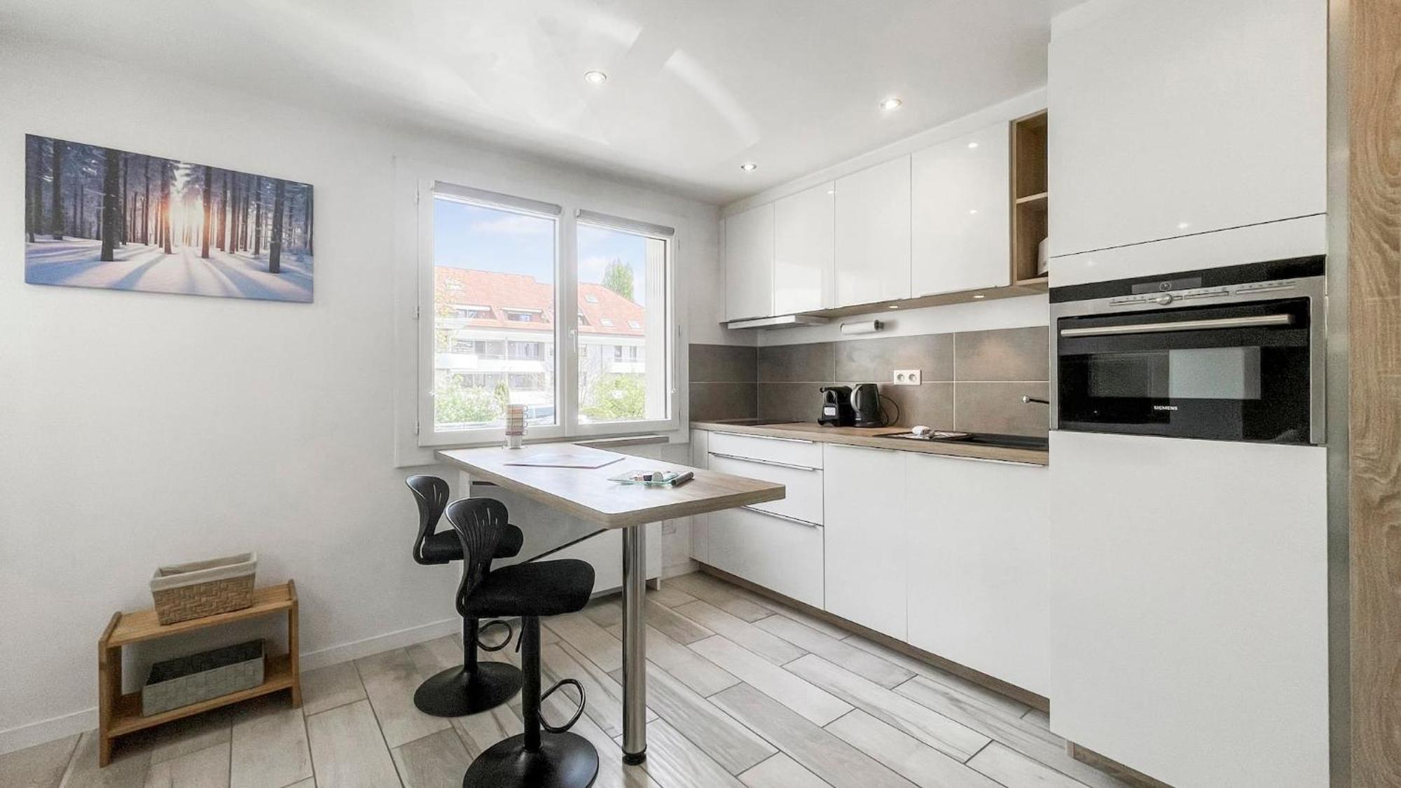 Homey Tidy - New / Proche Centre Annecy / Parking Gratuit / Logement Entierement Equipe Exteriör bild