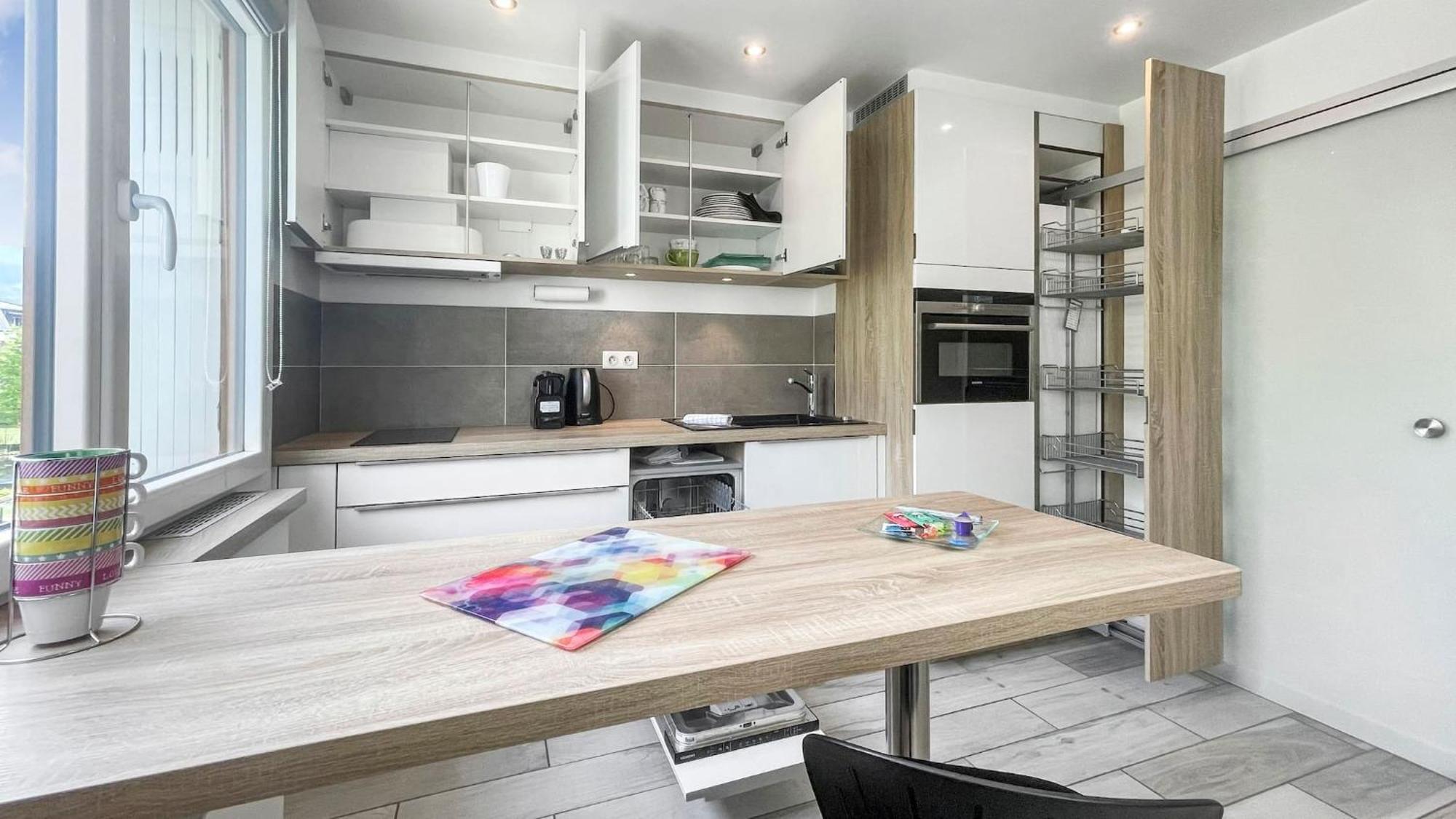 Homey Tidy - New / Proche Centre Annecy / Parking Gratuit / Logement Entierement Equipe Exteriör bild